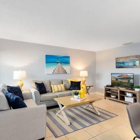 Ocean 16 - Pier View Apartment Indian Harbour Beach Exterior photo