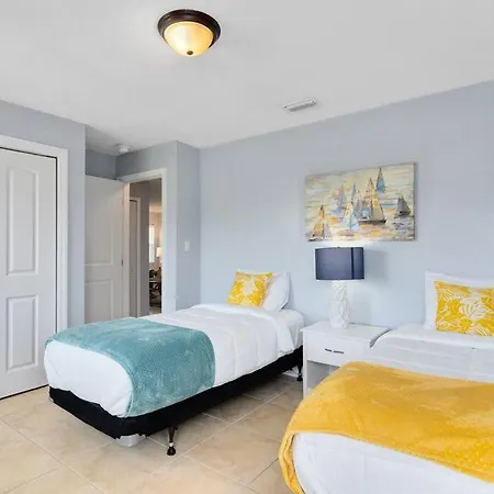 Ocean 16 - Pier View Apartment Indian Harbour Beach Exterior photo