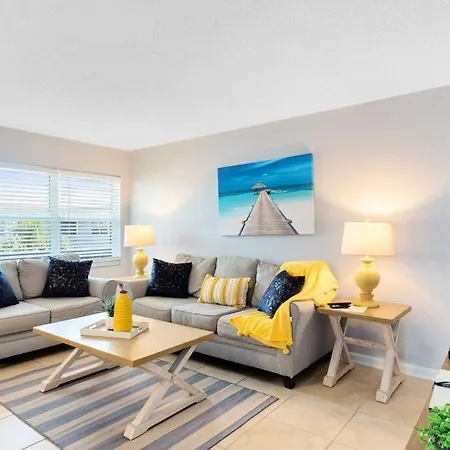 Ocean 16 - Pier View Apartment Indian Harbour Beach Exterior photo