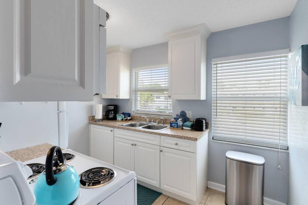 Ocean 16 - Pier View Apartment *