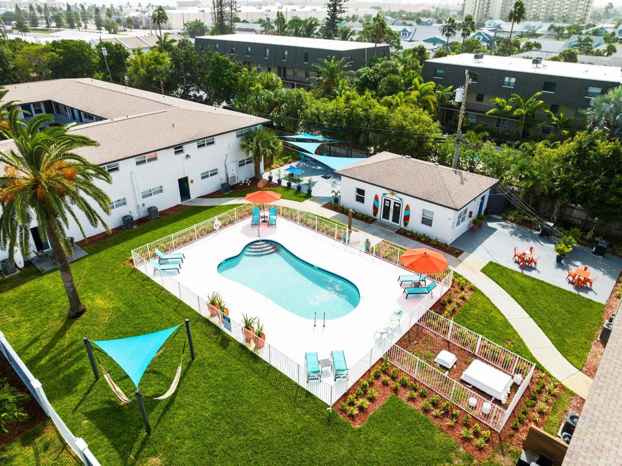 Apartment Ocean 16 - Pier View Indian Harbour Beach